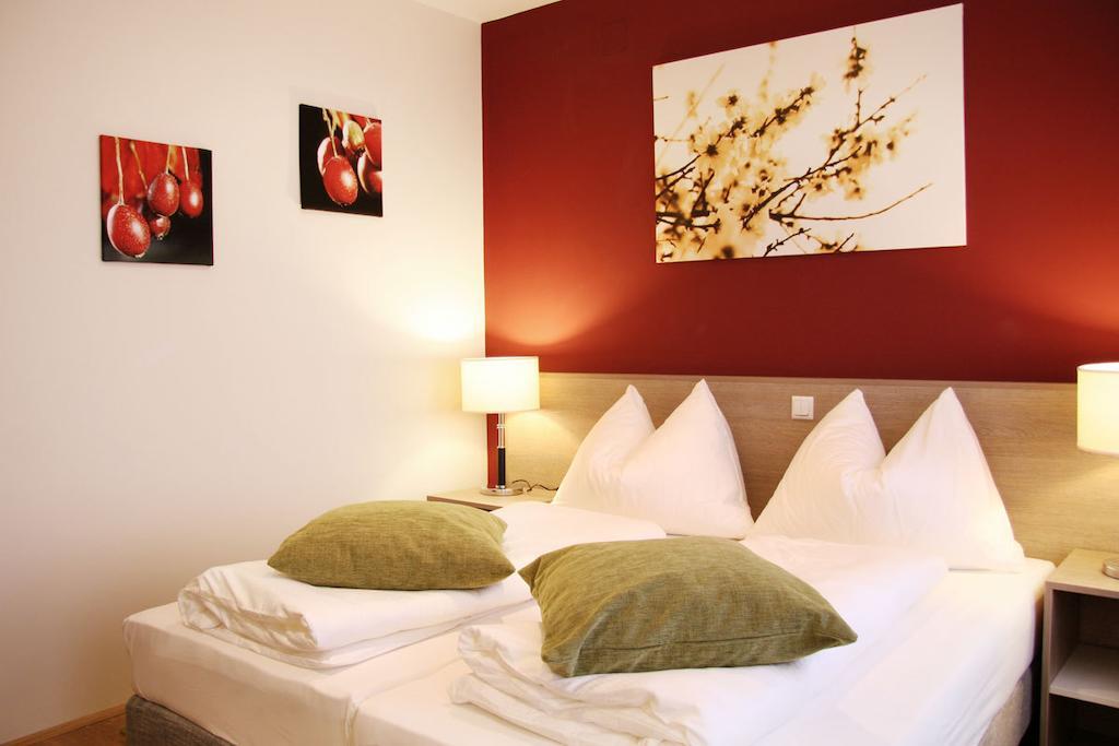 Cook4Kids Gmbh Hotell Sankt Christophen Rum bild